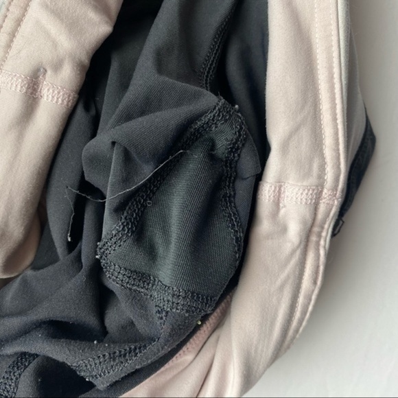 Lululemon • Run: Inspire Crop II Deep Coal/Silver Spoon/White Bold Stripe - Picture 7 of 11